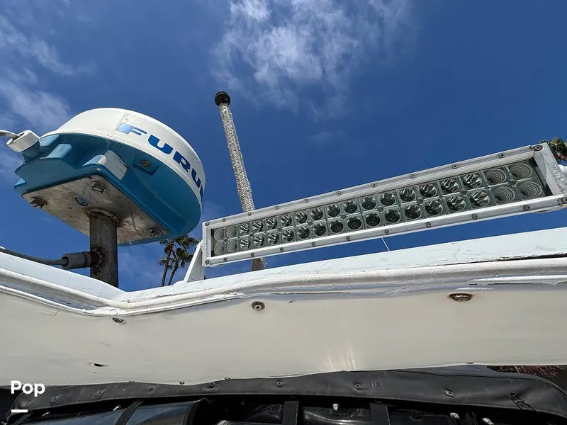 Slide: The Image of Bayliner 3555 Avanti 1990 - 16501427
