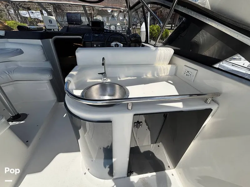 Slide: The Image of Bayliner 3555 Avanti 1990 - 16501409