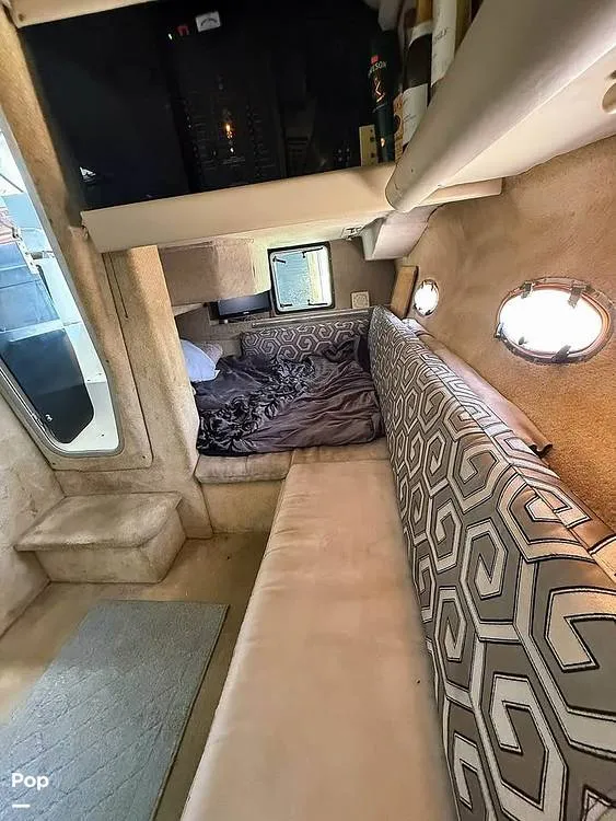 Slide: The Image of Bayliner 3555 Avanti 1990 - 16464414