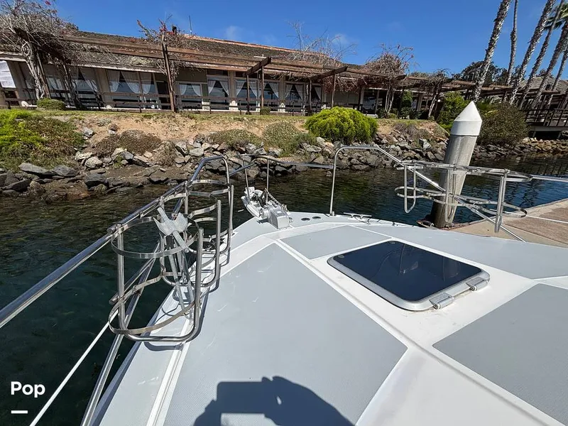 Slide: The Image of Bayliner 3555 Avanti 1990 - 16501432