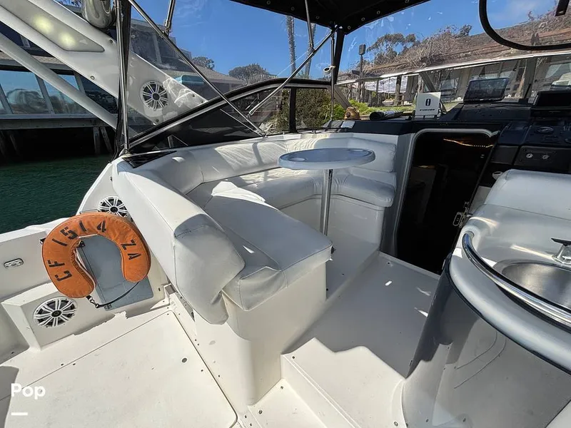 Slide: The Image of Bayliner 3555 Avanti 1990 - 16501406
