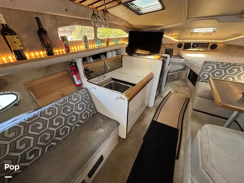 Slide: The Image of Bayliner 3555 Avanti 1990 - 16501381