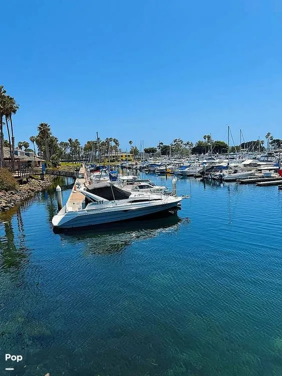 Slide: The Image of Bayliner 3555 Avanti 1990 - 16464422