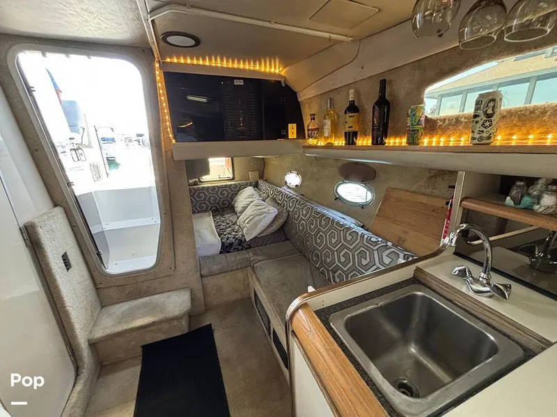 Slide: The Image of Bayliner 3555 Avanti 1990 - 16501376