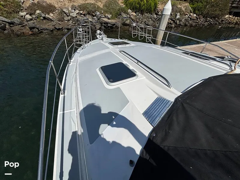 Slide: The Image of Bayliner 3555 Avanti 1990 - 16501434