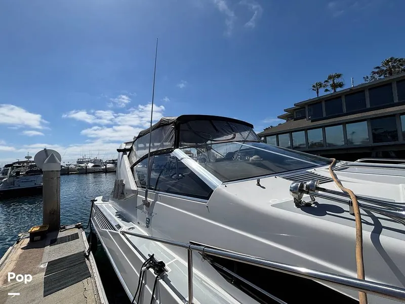Slide: The Image of Bayliner 3555 Avanti 1990 - 16501424