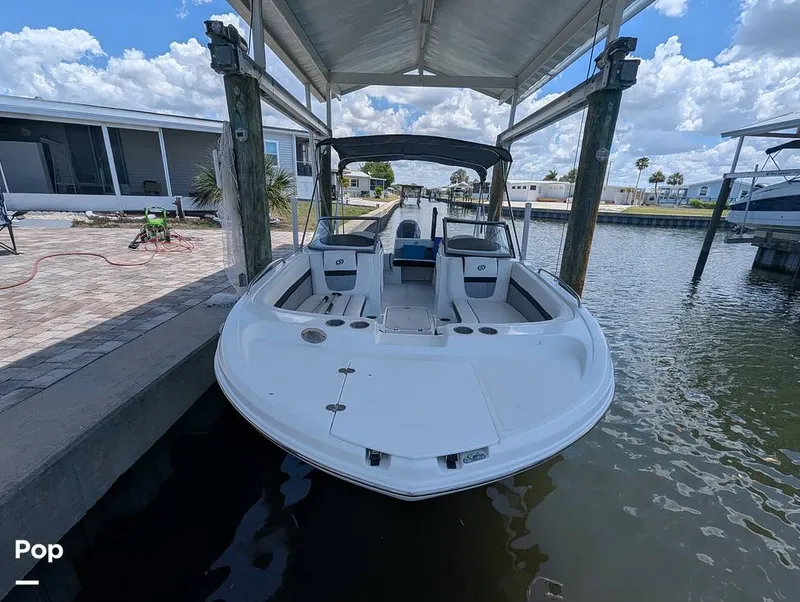 Slide: The Image of Hurricane SD217 2019 - 16373110