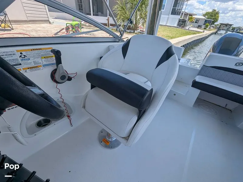 Slide: The Image of Hurricane SD217 2019 - 16373136