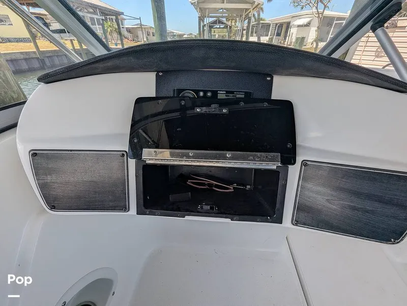 Slide: The Image of Hurricane SD217 2019 - 16373168