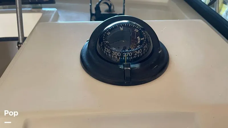 Slide: The Image of Compass - 16405073