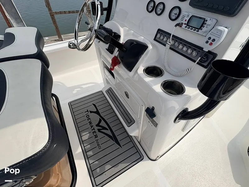 Slide: The Image of Tidewater 2110 Carolina 2021 - 16373230