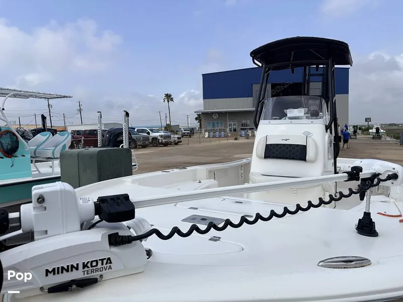 Slide: The Image of Tidewater 2110 Carolina 2021 - 16373250