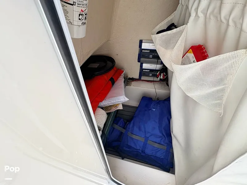 Slide: The Image of Tidewater 2210 Carolina 2021 - 16373201