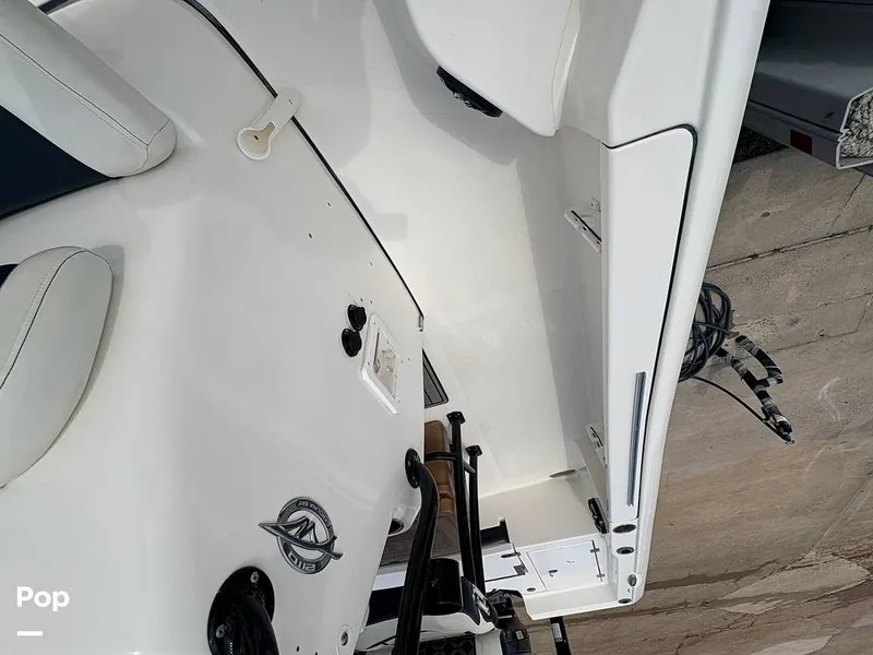 Slide: The Image of Tidewater 2210 Carolina 2021 - 16373204