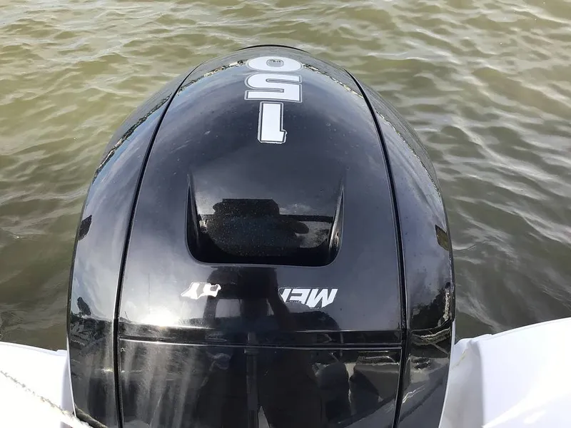 Slide: The Image of NauticStar 223 DC 2025 - 16783431