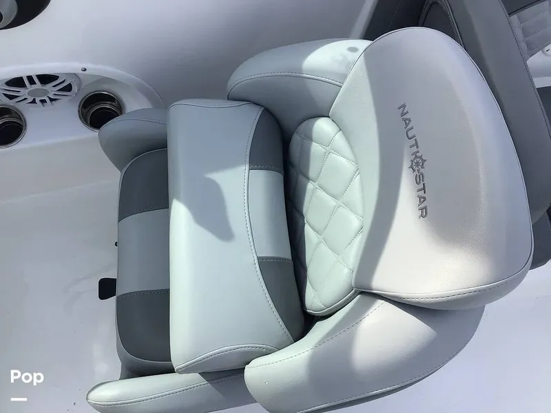 Slide: The Image of NauticStar 223 DC 2025 - 16783451