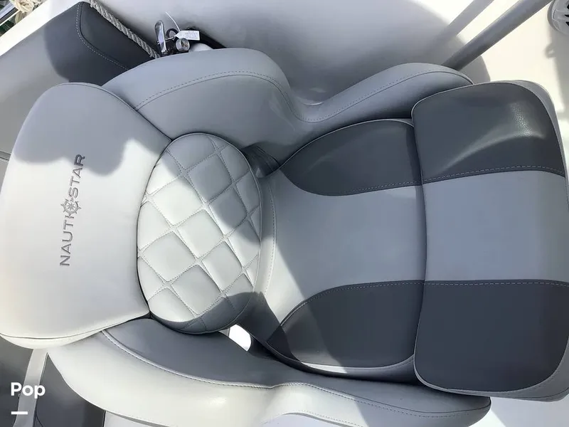 Slide: The Image of NauticStar 223 DC 2025 - 16783454