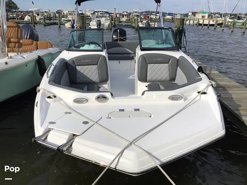 Slide: The Image of NauticStar 223 DC 2025 - 16783420