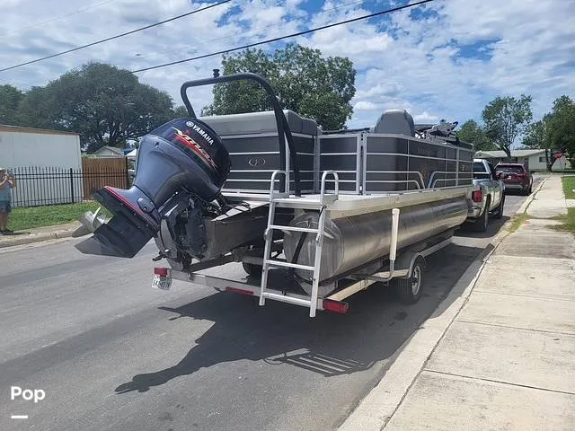 Slide: The Image of Veranda VR20L 2019 - 16366125