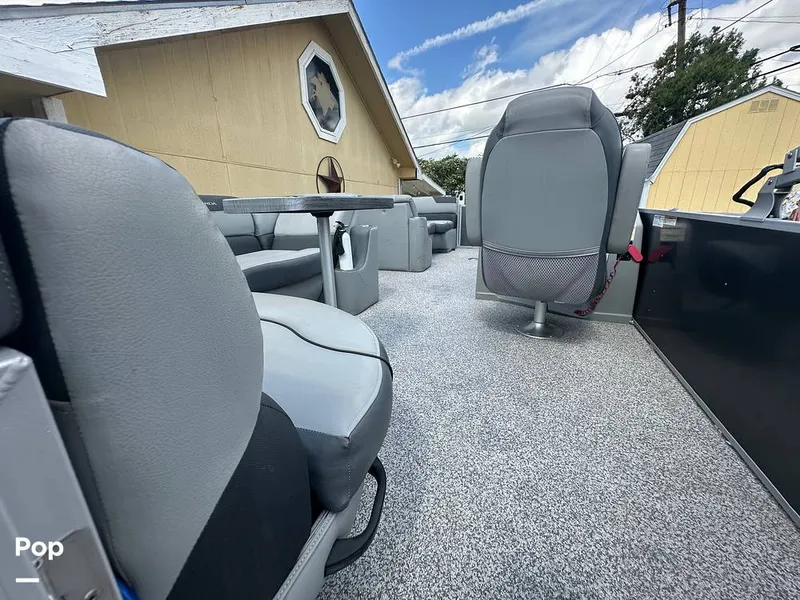Slide: The Image of Veranda VR20L 2019 - 16563207