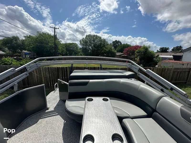 Slide: The Image of Veranda VR20L 2019 - 16563201