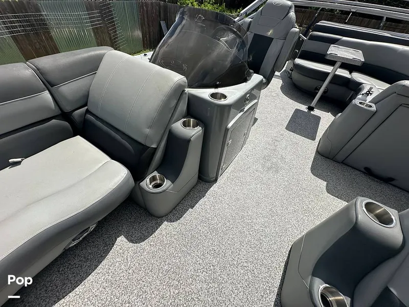 Slide: The Image of Veranda VR20L 2019 - 16563194