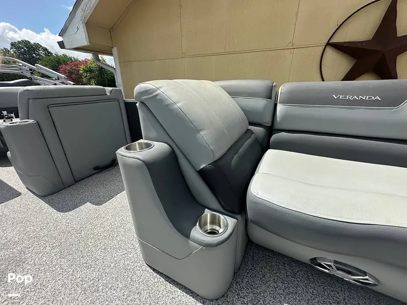 Slide: The Image of Veranda VR20L 2019 - 16563198