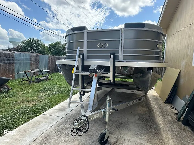 Slide: The Image of Veranda VR20L 2019 - 16563264