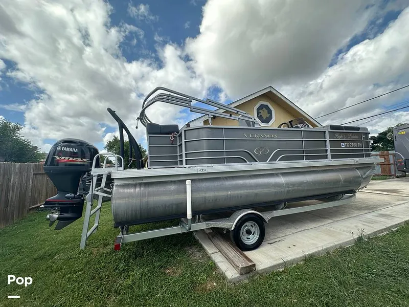 Slide: The Image of Veranda VR20L 2019 - 16563026