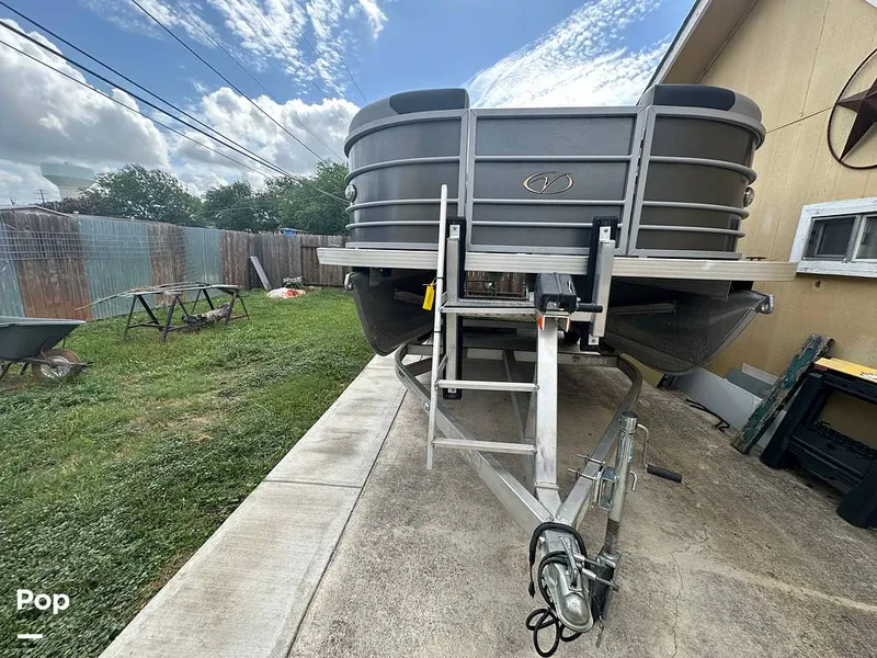 Slide: The Image of Veranda VR20L 2019 - 16563035