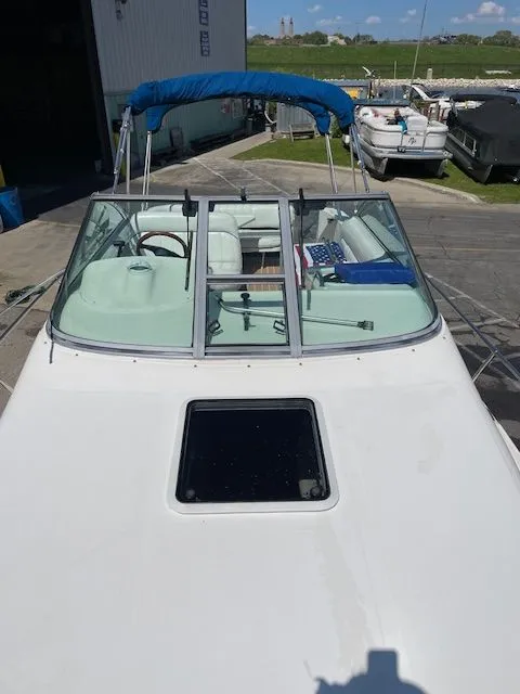 Slide: The Image of Sea Ray 270 SUNDANCER 1996 - 17