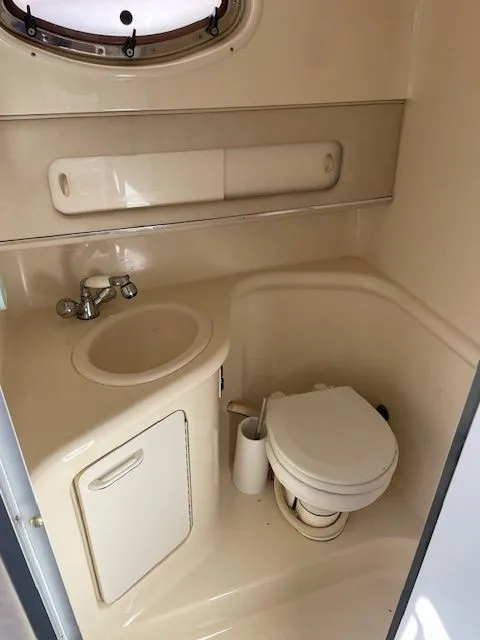 Slide: The Image of Sea Ray 270 SUNDANCER 1996 - 24