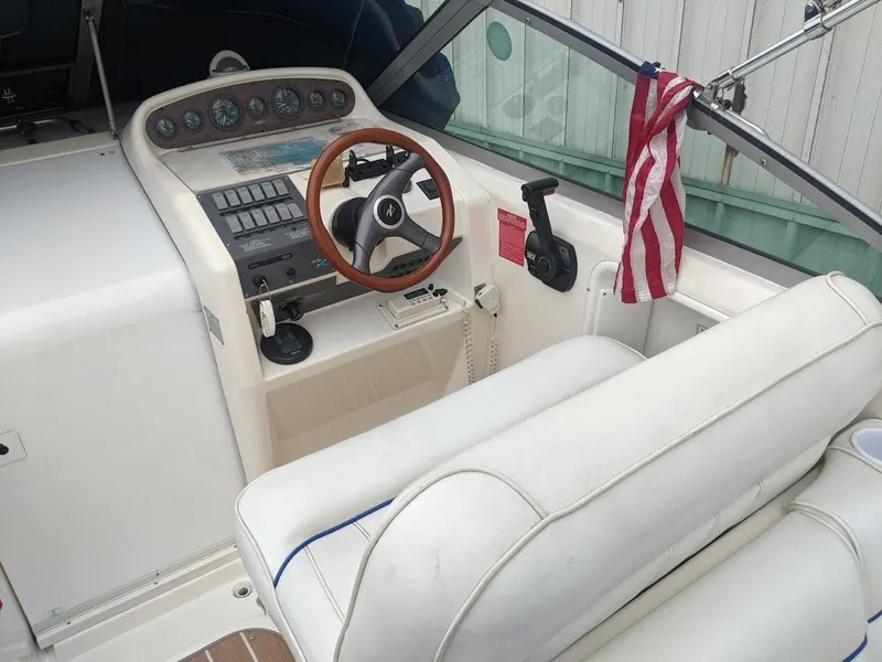 Slide: The Image of Sea Ray 270 SUNDANCER 1996 - 7