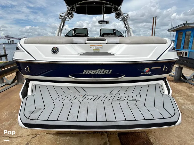 Slide: The Image of Transom And Swim Platform - 16450725