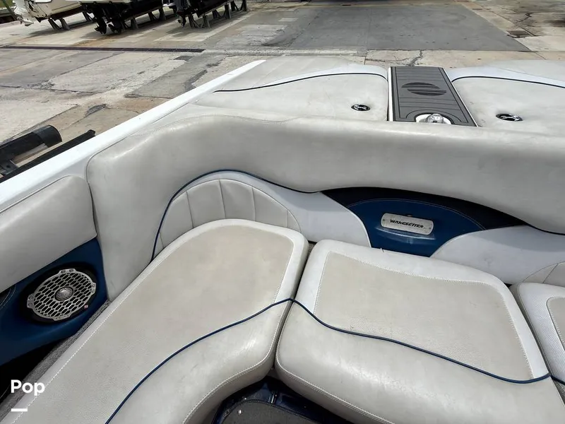 Slide: The Image of Malibu Wakesetter 23 LSV 2013 - 16450795