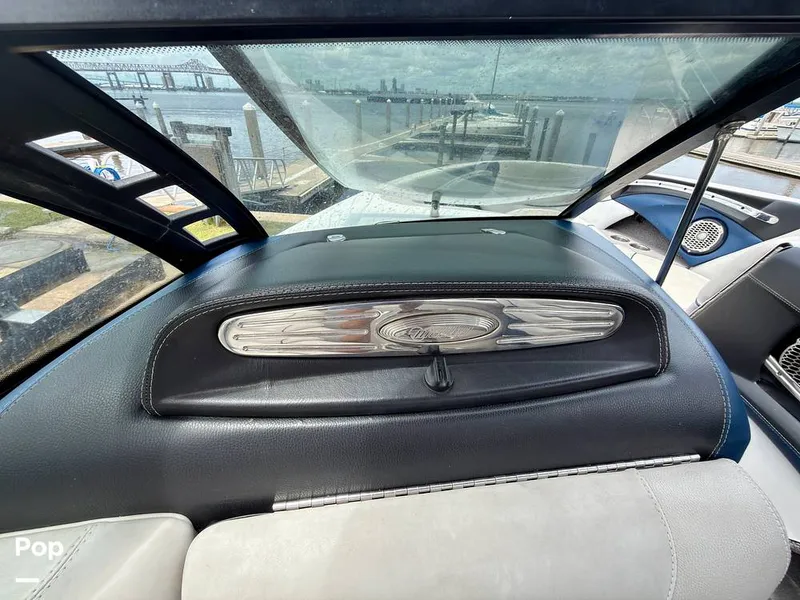 Slide: The Image of Malibu Wakesetter 23 LSV 2013 - 16450802