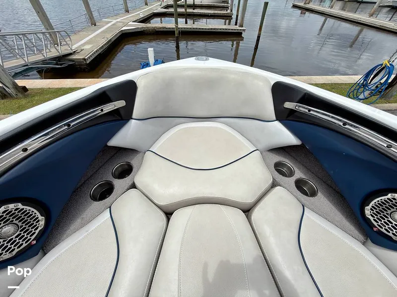 Slide: The Image of Malibu Wakesetter 23 LSV 2013 - 16450809