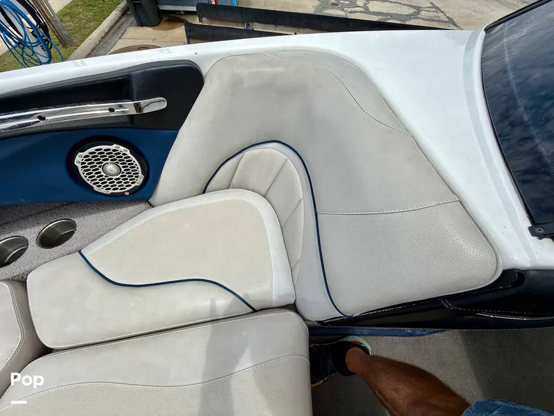 Slide: The Image of Malibu Wakesetter 23 LSV 2013 - 16450811