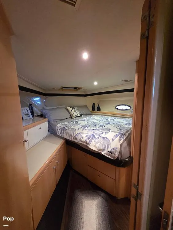 Slide: The Image of Carver Yachts 350 Mariner 1998 - 16582457