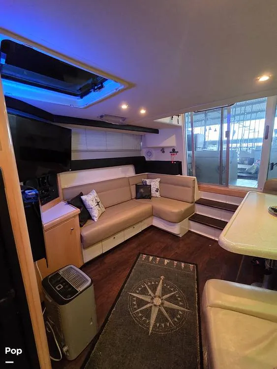 Slide: The Image of Carver Yachts 350 Mariner 1998 - 16582463