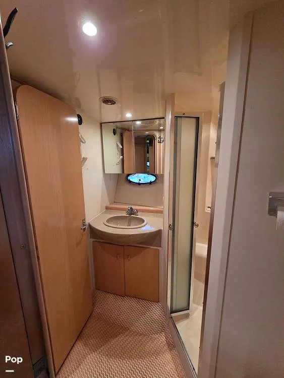 Slide: The Image of Carver Yachts 350 Mariner 1998 - 16582460