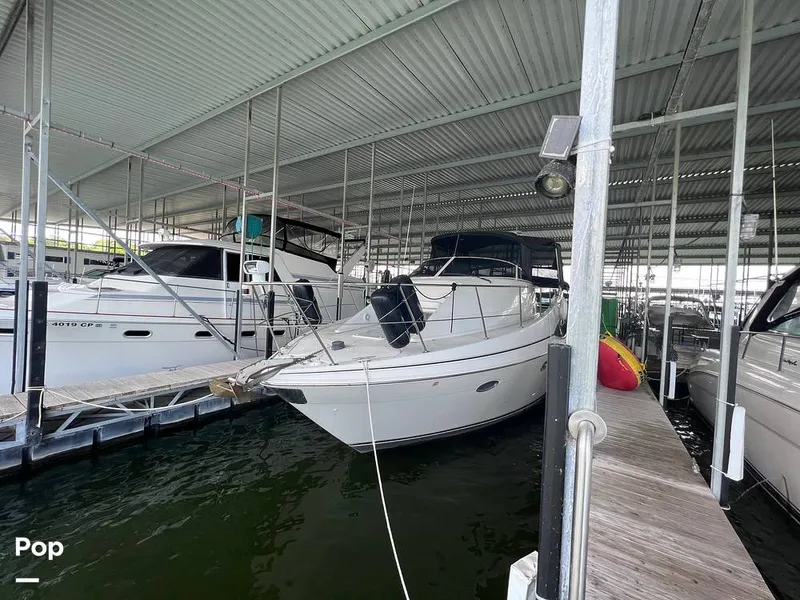 Slide: The Image of Carver Yachts 350 Mariner 1998 - 16570771