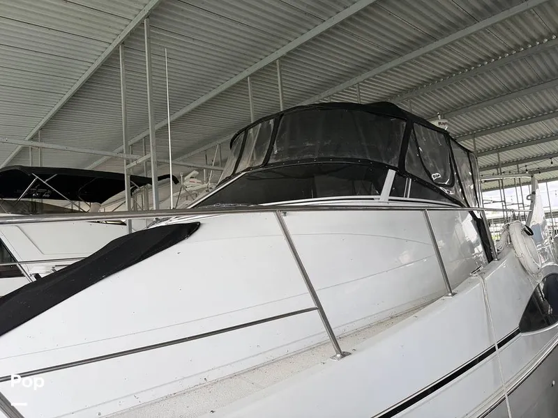 Slide: The Image of Carver Yachts 350 Mariner 1998 - 16570784