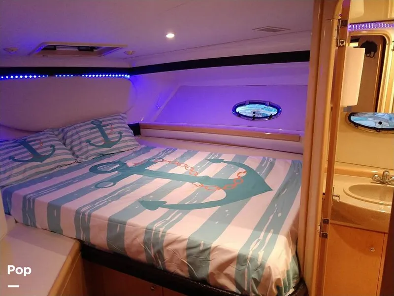 Slide: The Image of Bed: Queen - 16570777