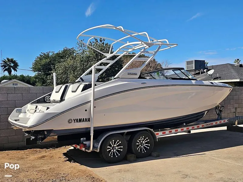 The Image of Yamaha 252SD 2023 - 16365846