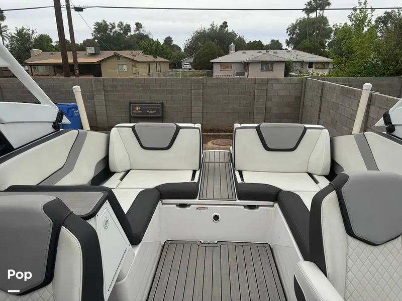 Slide: The Image of Yamaha 252SD 2023 - 16373612