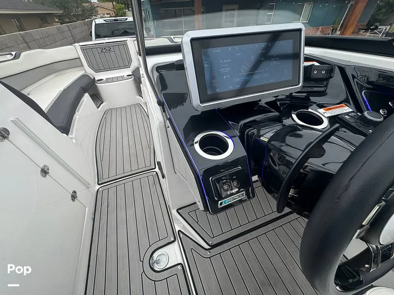 Slide: The Image of Yamaha 252SD 2023 - 16373724