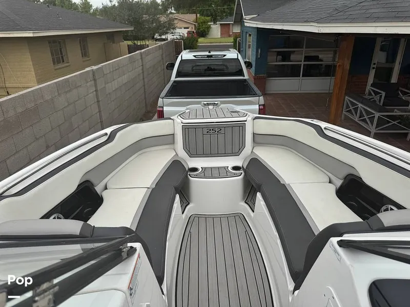 Slide: The Image of Yamaha 252SD 2023 - 16373617