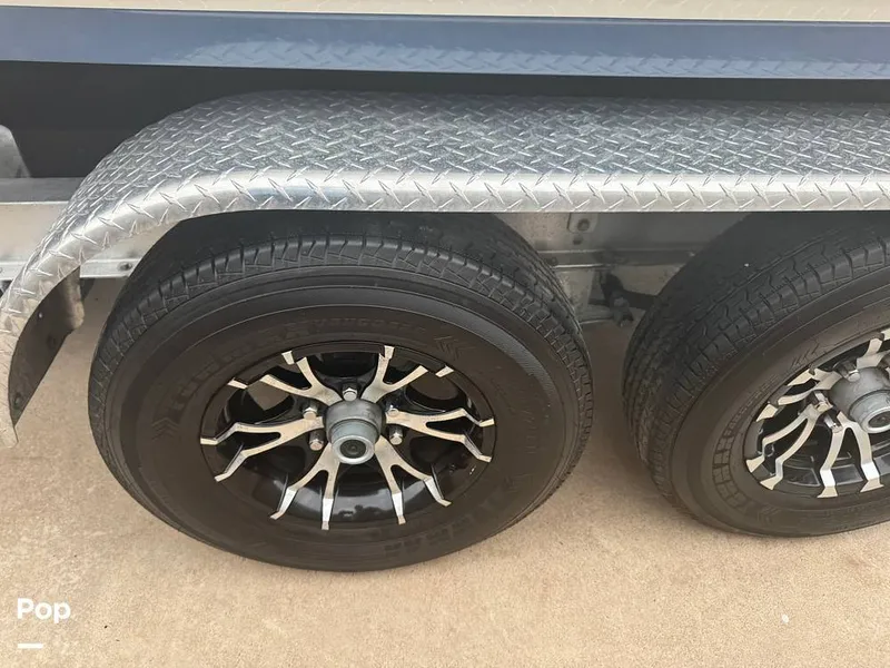 Slide: The Image of Yamaha 252SD 2023 - 16373746