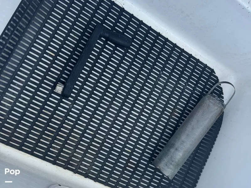 Slide: The Image of Cruisers 370 Express 2007 - 16375480
